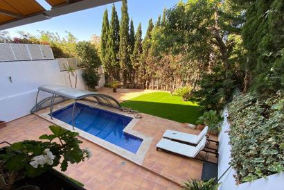 Spacious, sunny duplex apartment, 3 bedrooms, terrace, garden, pool, parking, Son Dameto